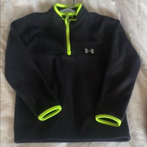 Under Armour 1/4 zip pullover size 5